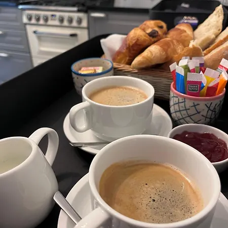 L'alba Di Suffia Konukevi *